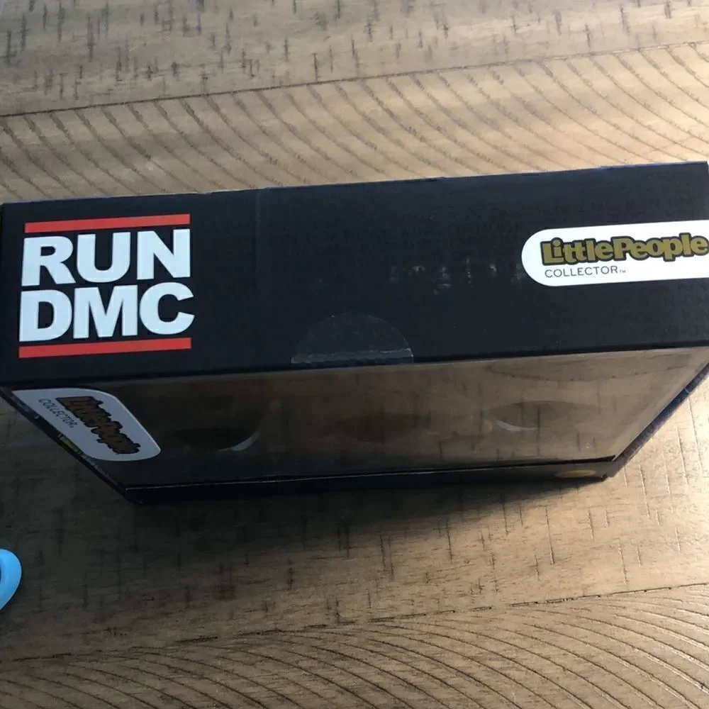 RUN DMV Little People Collector NIB Ltd Ed 2020 🎹 🎶  So MUCH FUN 🤩